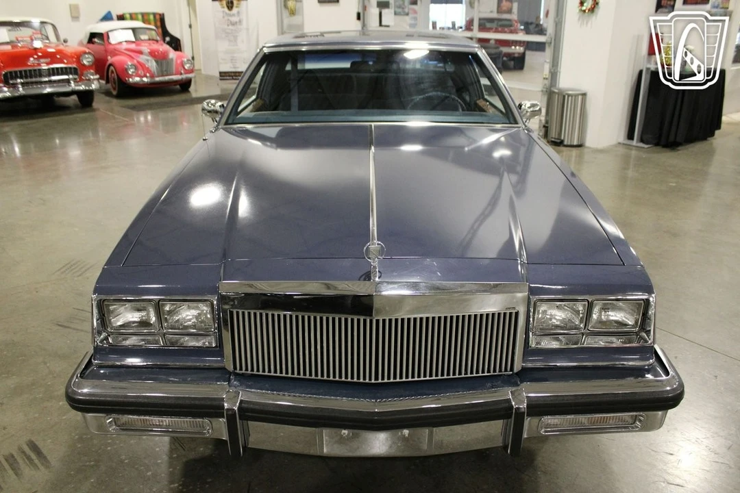 1984 Buick Park Avenue - Image 6 of 12