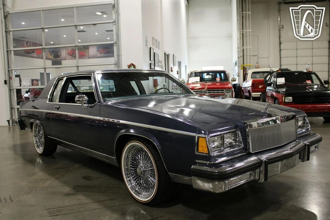 1984 Buick Park Avenue - Image 15 of 21