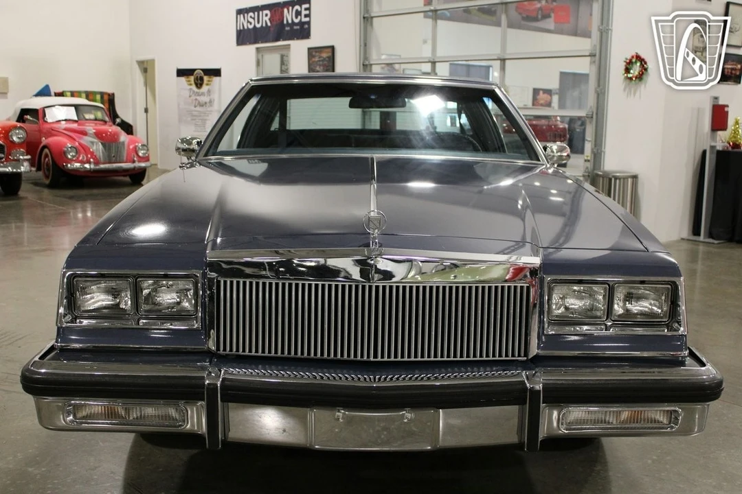 1984 Buick Park Avenue - Image 14 of 21
