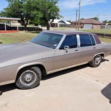 1984 Buick Park Avenue Sedan 4D