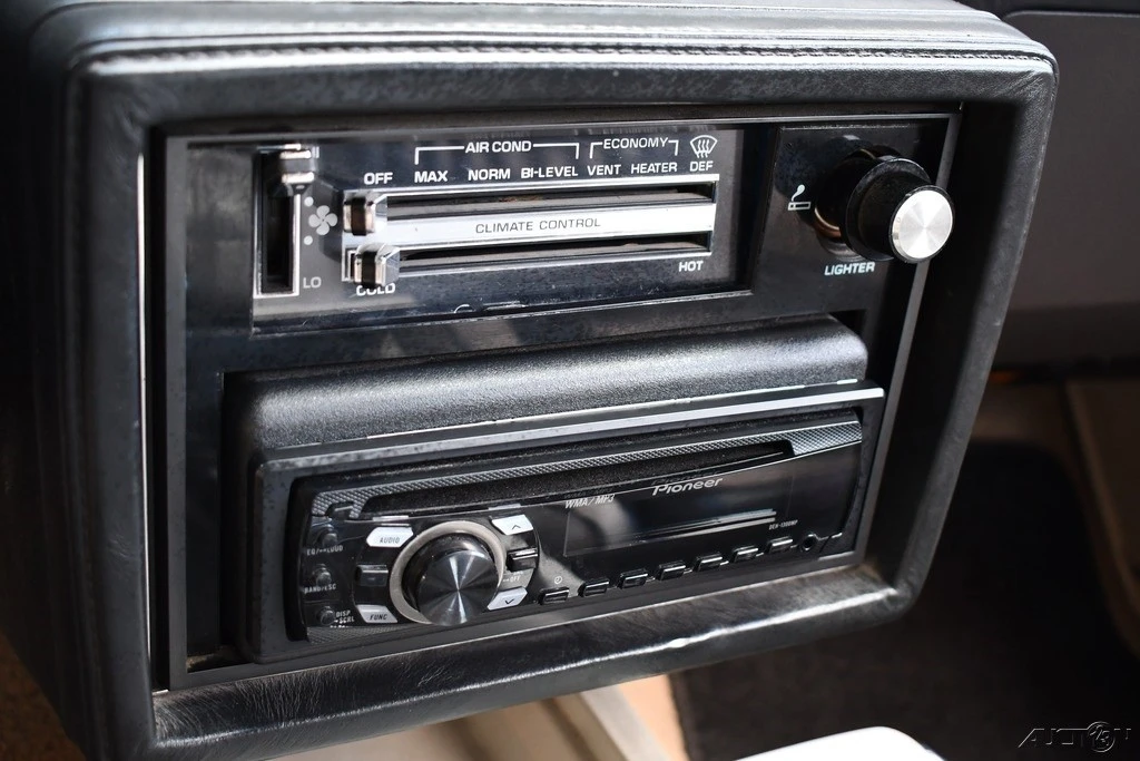 1984 Buick Regal - Image 18 of 21