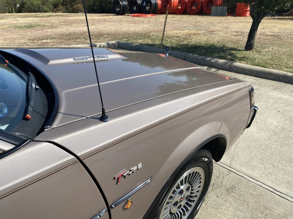 1984 Buick Regal - Image 25 of 31