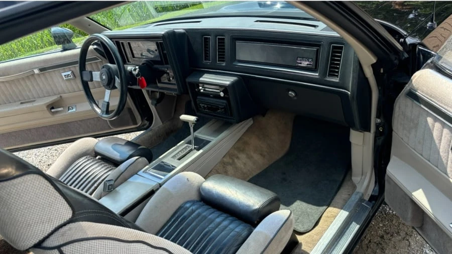 1984 Buick Regal - Image 16 of 25
