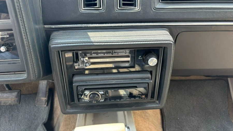 1984 Buick Regal - Image 13 of 25