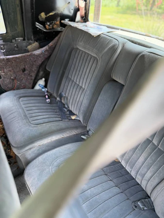 1984 Buick Riviera 4th-7th Gen - Image 4 of 4