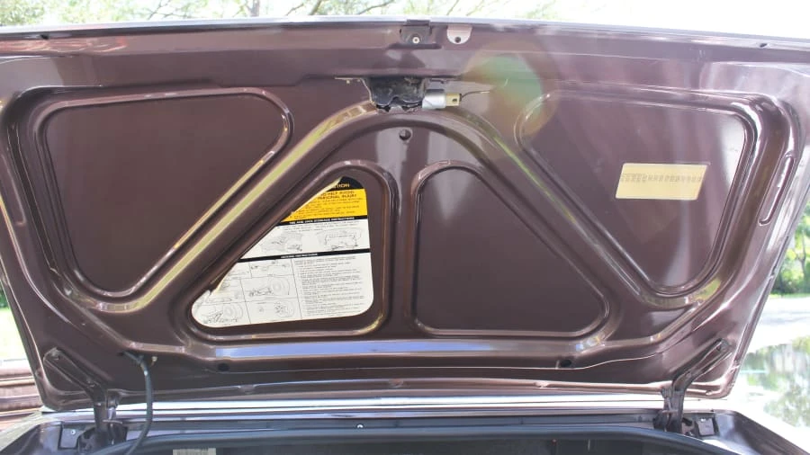 1984 Buick Riviera 4th-7th Gen - Image 12 of 13