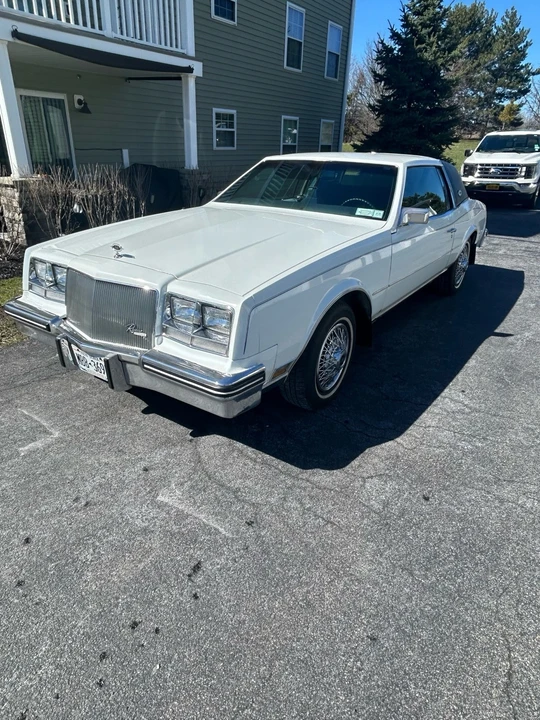 1984 Buick Riviera 4th-7th Gen - Image 2 of 21