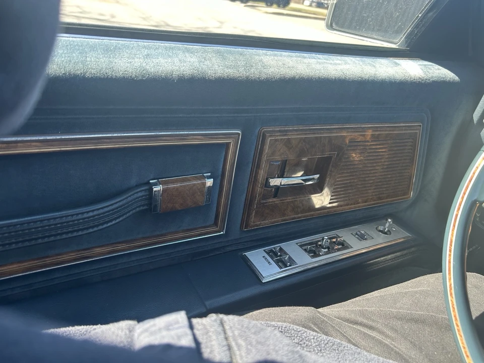 1984 Buick Riviera 4th-7th Gen - Image 16 of 21