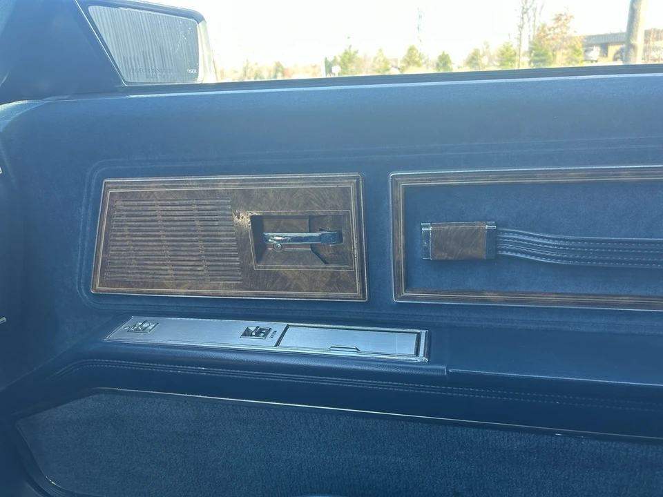 1984 Buick Riviera 4th-7th Gen - Image 17 of 21