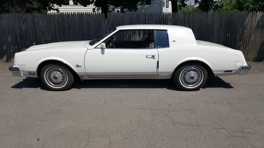 1984 Buick Riviera 4th-7th Gen - Image 2 of 8