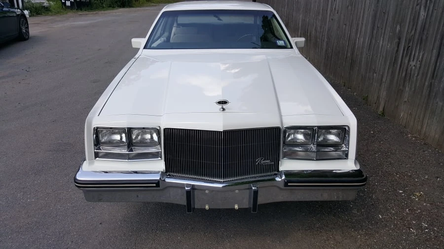 1984 Buick Riviera 4th-7th Gen - Image 4 of 8