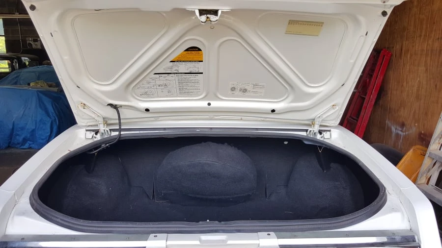 1984 Buick Riviera 4th-7th Gen - Image 5 of 8