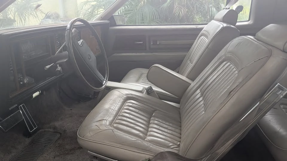 1984 Buick Riviera 4th-7th Gen - Image 3 of 4