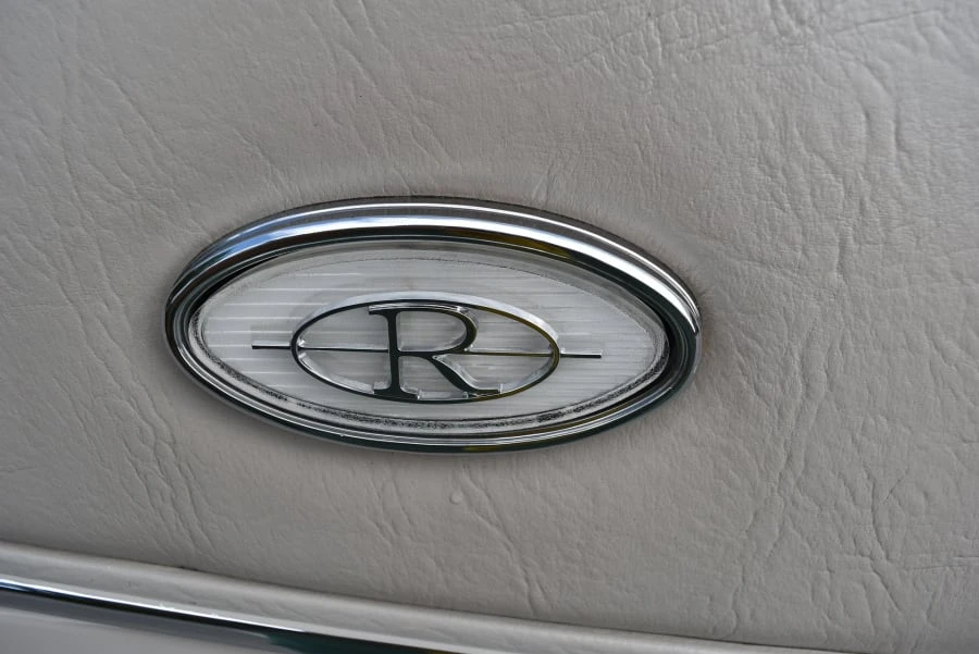1984 Buick Riviera 4th-7th Gen - Image 9 of 31