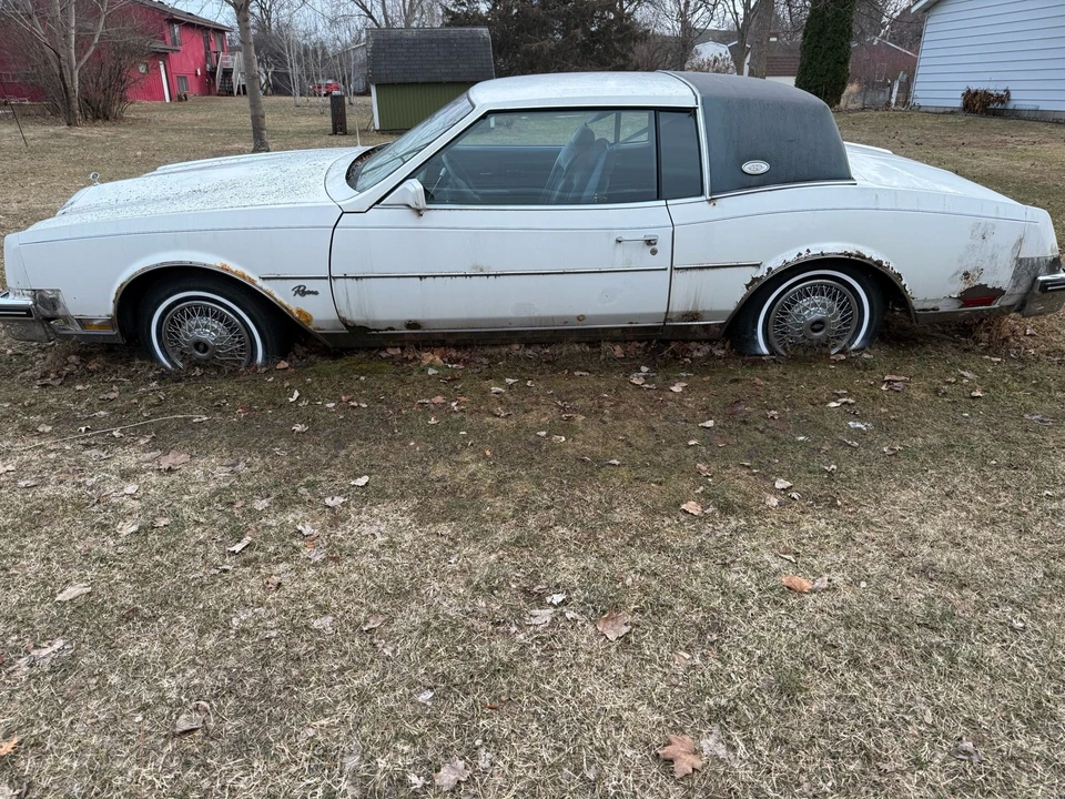 1984 Buick Riviera 4th-7th Gen - Image 3 of 20