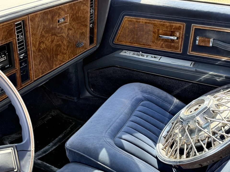 1984 Buick Riviera 4th-7th Gen - Image 8 of 20