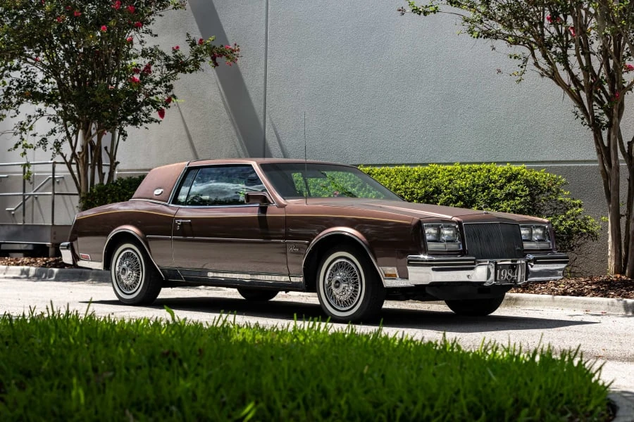 1984 Buick Riviera 4th-7th Gen - Image 29 of 29
