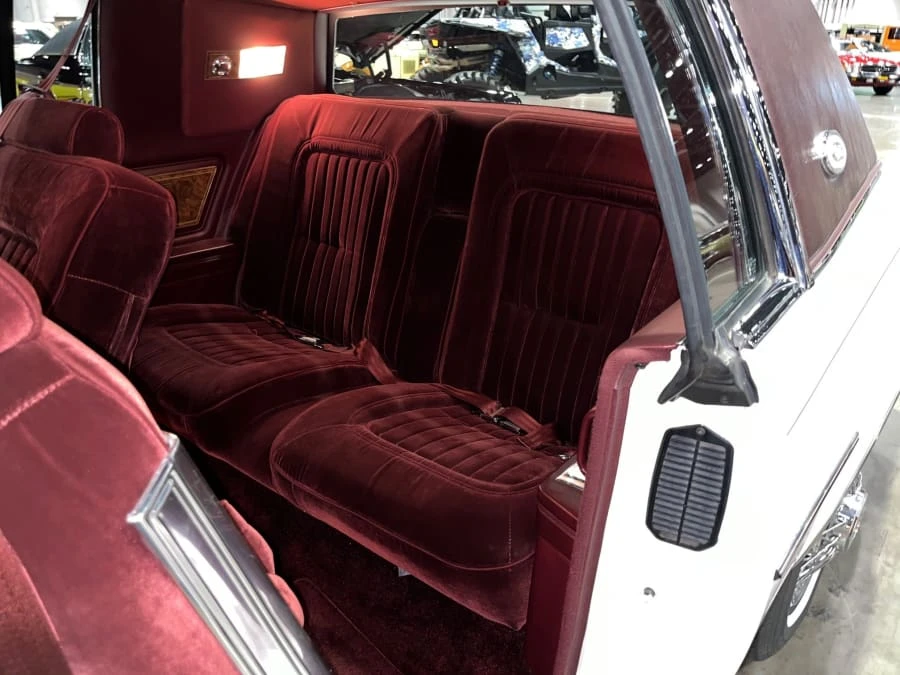 1984 Buick Riviera 4th-7th Gen - Image 15 of 17