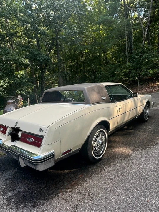 1984 Buick Riviera 4th-7th Gen - Image 5 of 15