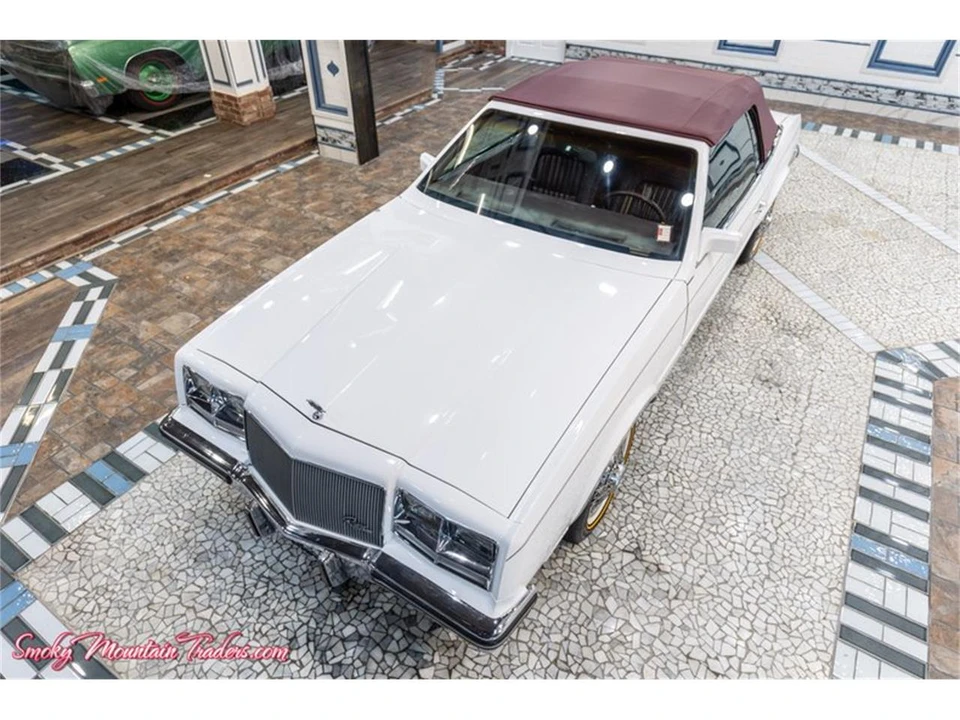 1984 Buick Riviera 4th-7th Gen - Image 2 of 31