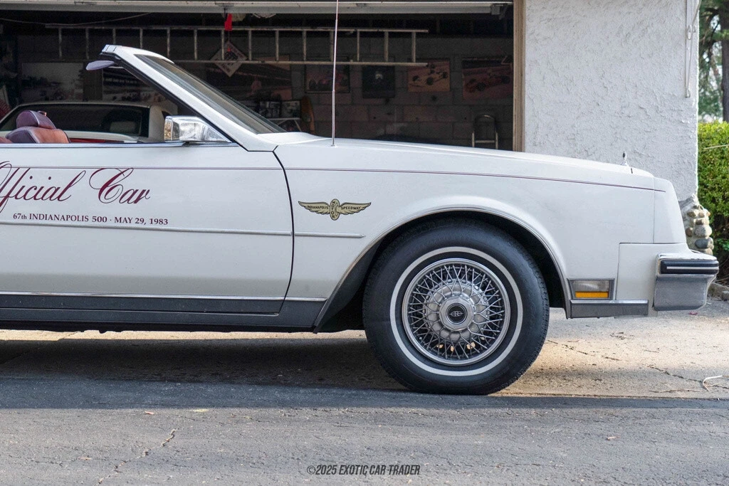 1984 Buick Riviera 4th-7th Gen - Image 11 of 12
