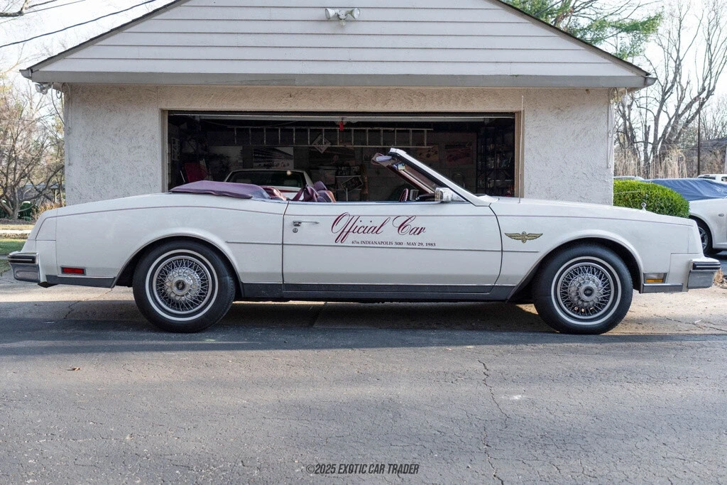 1984 Buick Riviera 4th-7th Gen - Image 9 of 12