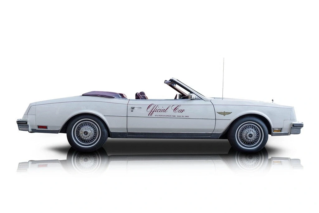 1984 Buick Riviera 4th-7th Gen - Image 2 of 12