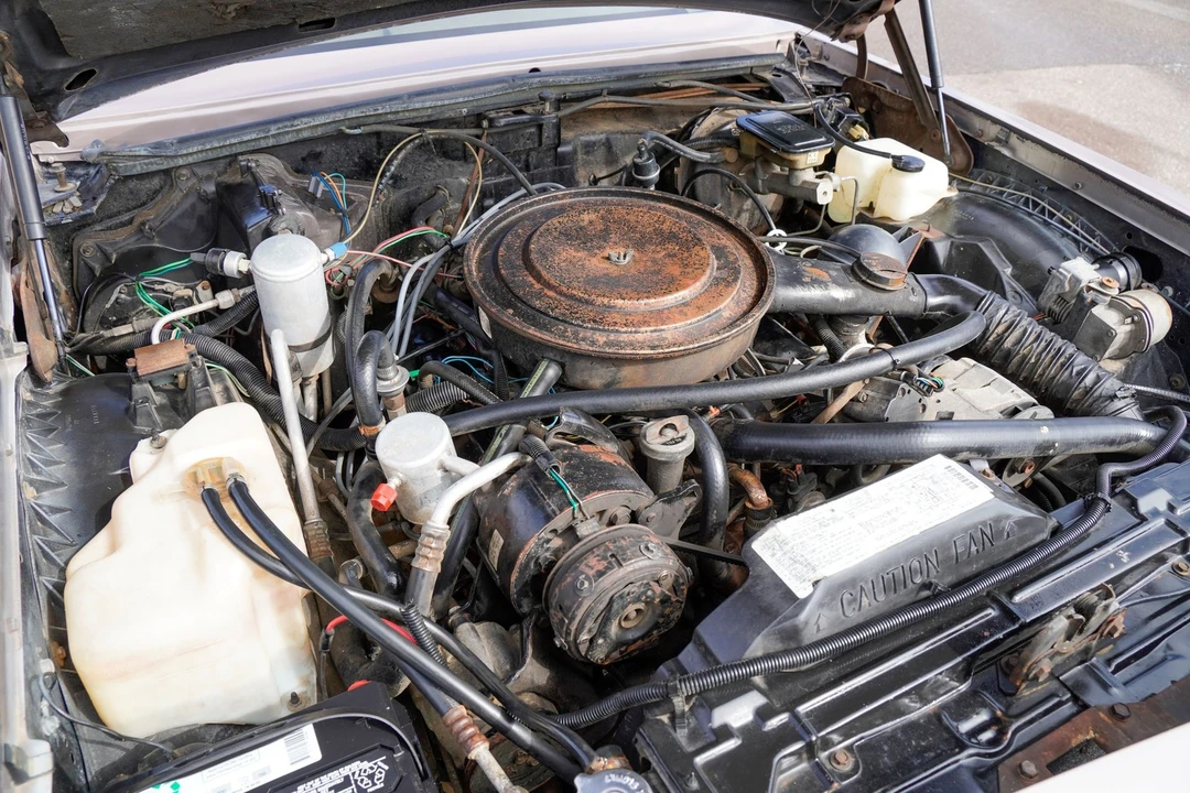 1984 Buick Riviera 4th-7th Gen - Image 17 of 21