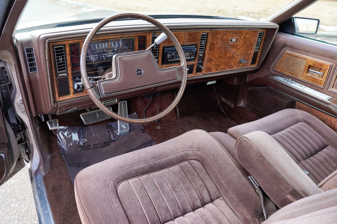 1984 Buick Riviera 4th-7th Gen - Image 11 of 21