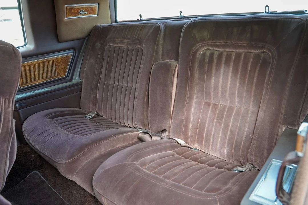 1984 Buick Riviera 4th-7th Gen - Image 14 of 21