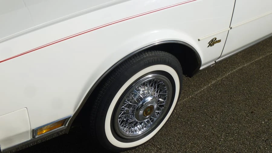 1984 Buick Riviera 4th-7th Gen - Image 9 of 9