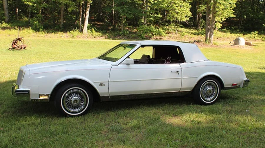 1984 Buick Riviera 4th-7th Gen - Image 2 of 6