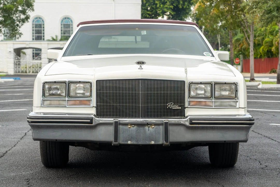 1984 Buick Riviera 4th-7th Gen - Image 19 of 31