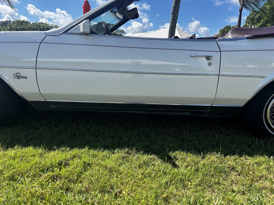1984 Buick Riviera 4th-7th Gen - Image 15 of 31