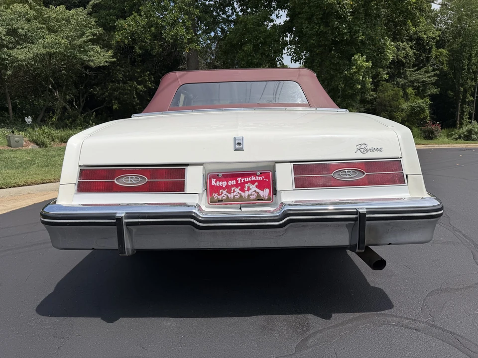 1984 Buick Riviera 4th-7th Gen - Image 7 of 31