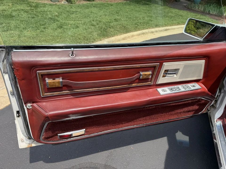 1984 Buick Riviera 4th-7th Gen - Image 28 of 31