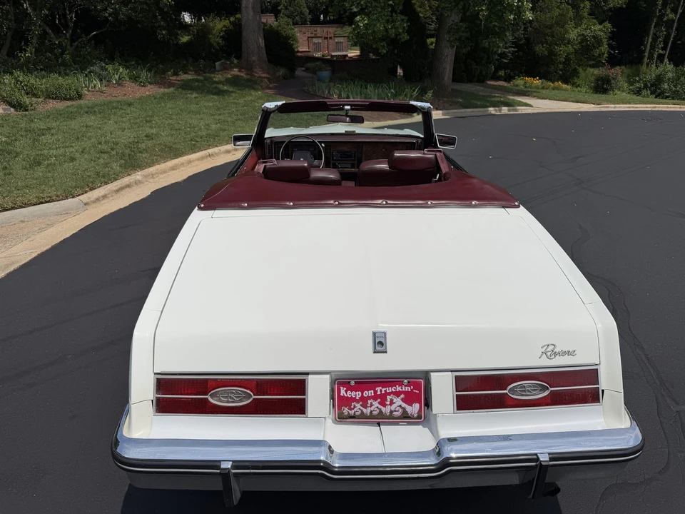 1984 Buick Riviera 4th-7th Gen - Image 12 of 31