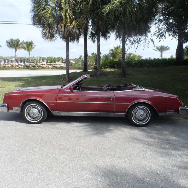 1984 Buick Riviera 4th-7th Gen - Image 2 of 7