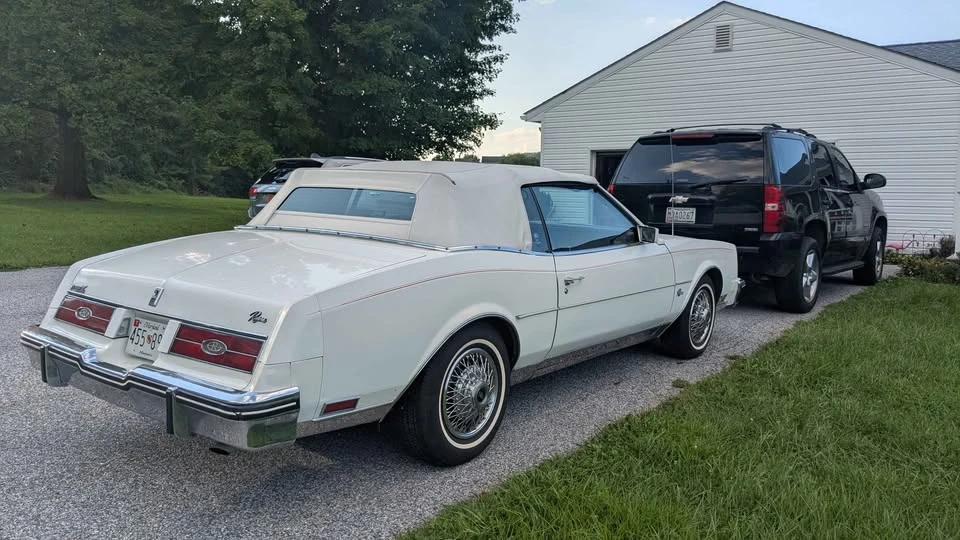 1984 Buick Riviera 4th-7th Gen - Image 5 of 13