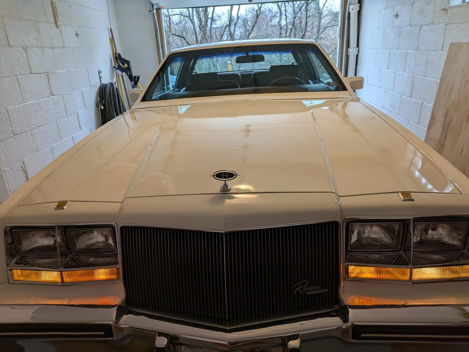 1984 Buick Riviera 4th-7th Gen - Image 15 of 31
