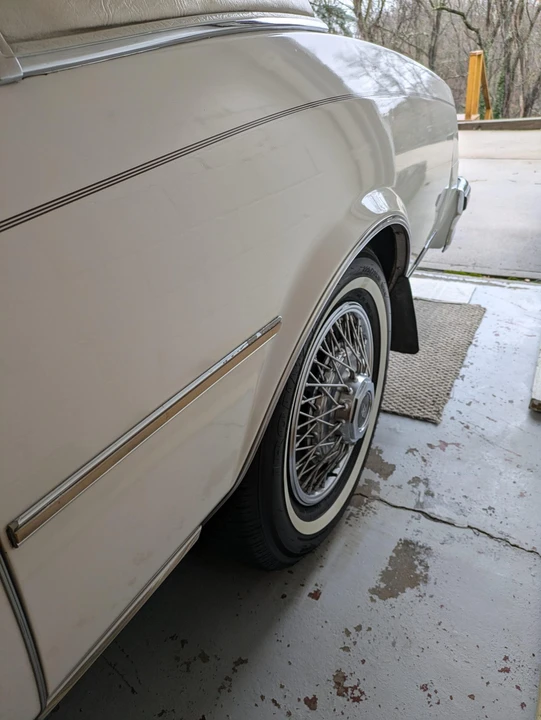 1984 Buick Riviera 4th-7th Gen - Image 20 of 31