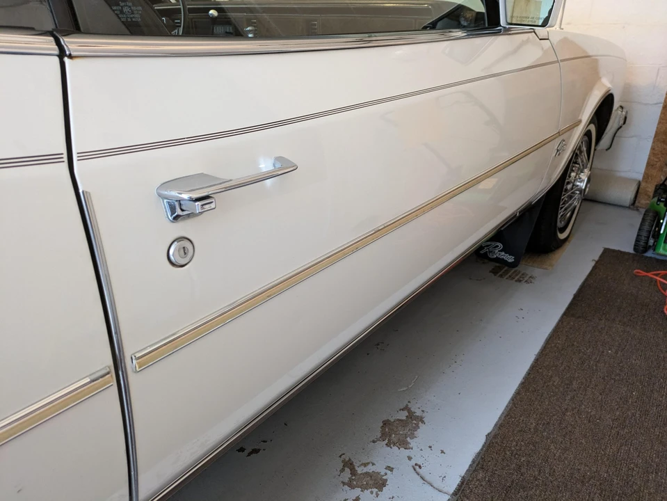 1984 Buick Riviera 4th-7th Gen - Image 30 of 31
