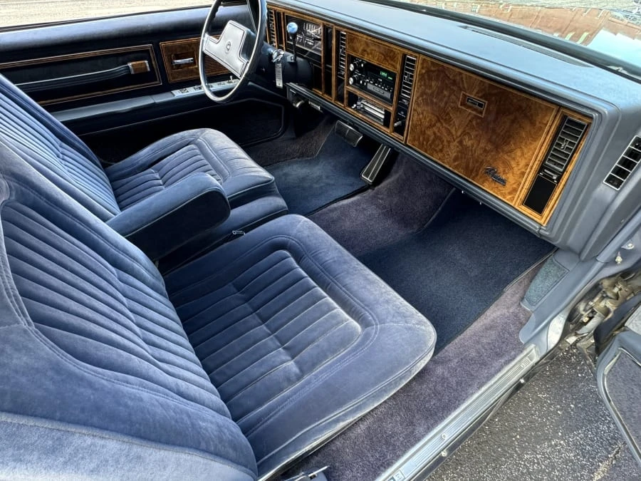 1984 Buick Riviera 4th-7th Gen - Image 11 of 14