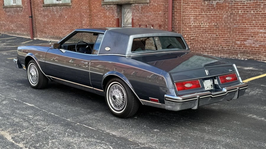 1984 Buick Riviera 4th-7th Gen - Image 3 of 14