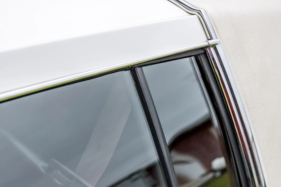 1984 Buick Riviera 4th-7th Gen - Image 24 of 31