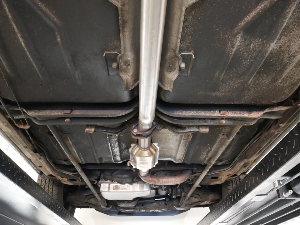 1984 Buick Riviera 4th-7th Gen - Image 6 of 21