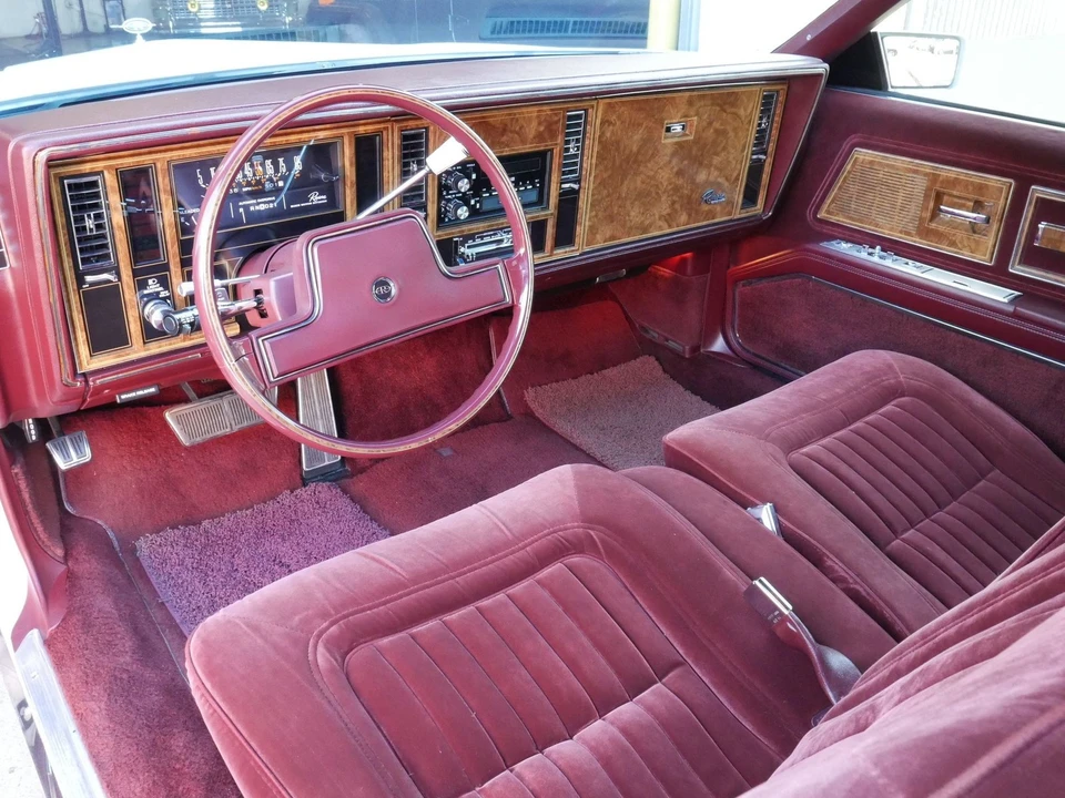 1984 Buick Riviera 4th-7th Gen - Image 4 of 21
