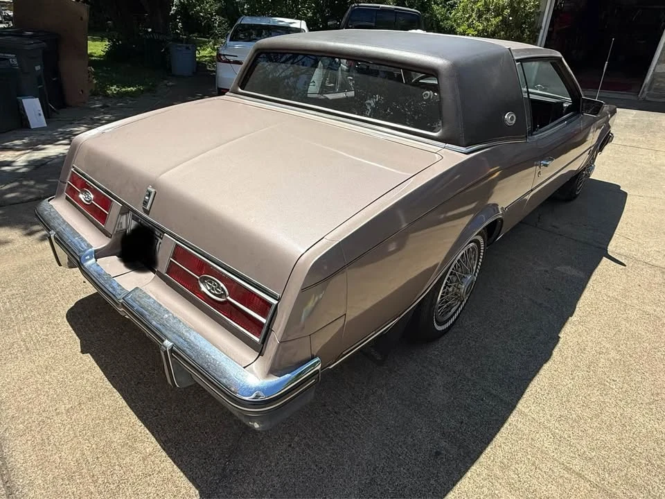 1984 Buick Riviera 4th-7th Gen - Image 3 of 15