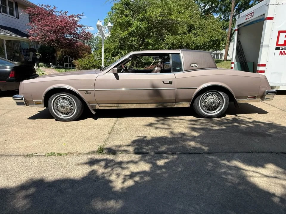 1984 Buick Riviera 4th-7th Gen - Image 2 of 15
