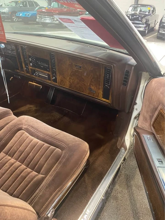1984 Buick Riviera 4th-7th Gen - Image 9 of 12